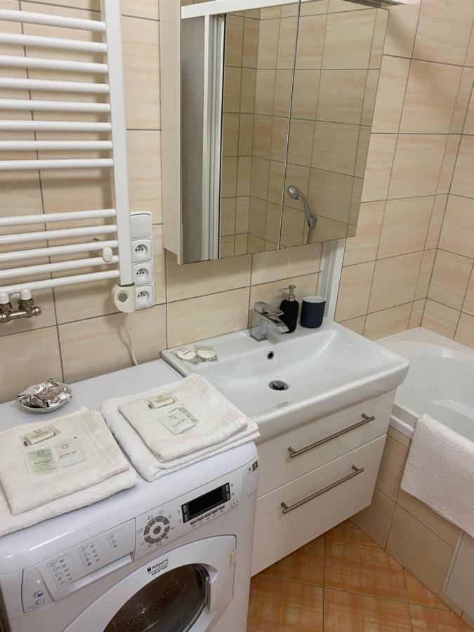 Nerudova Apartments ปราก ภายนอก รูปภาพ